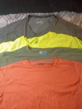 Men's Short Sleeve Crew Neck T-Shirt in Orange